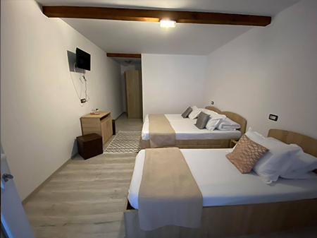 Pensiunea Florina, Poiana Mărului, Caraș Severin