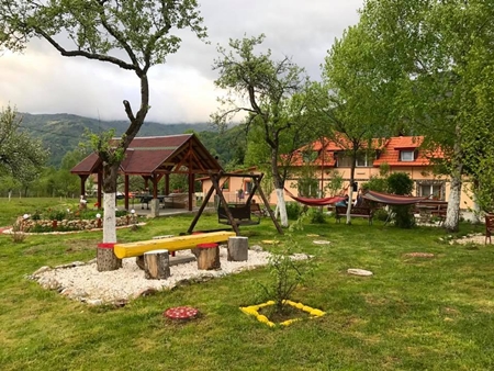 Exterior - Pensiunea Florina, Poiana Mărului, Caraș Severin